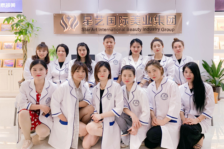 學(xué)員畢業(yè)照